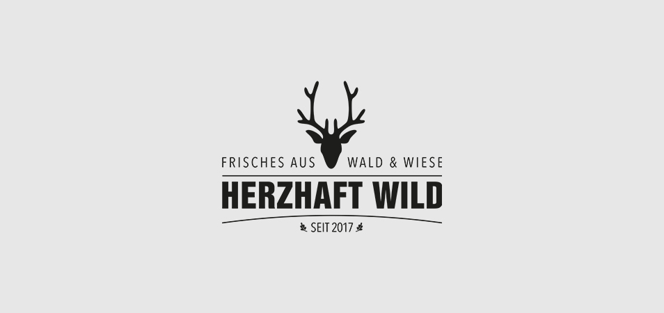 Logo Herzhaft Wild Lieferant der Metzgerei Rückert aus Gundelfingen