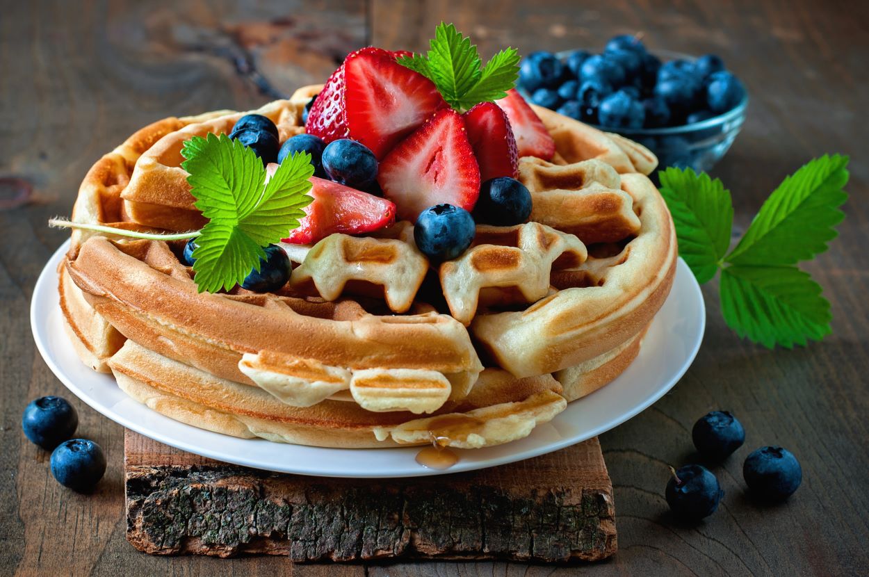 Hausgemachte Waffeln mit Obst Metzgerei Rückert